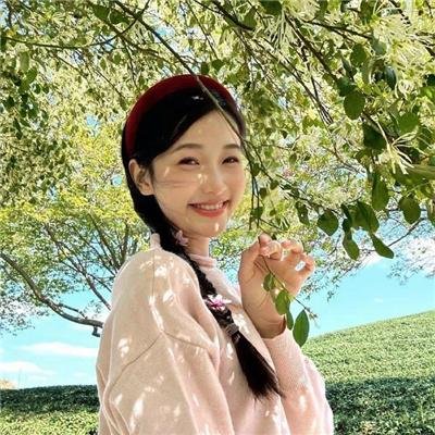 大宅院的女人